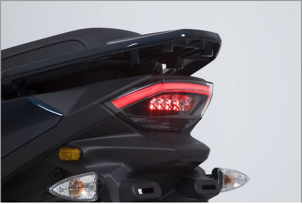 Screenshot 2025-09-02 at 08-28-51 50ccm Motorroller _ Roller SKY TOWN 50i - KYMCO